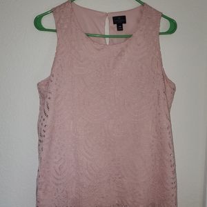 Sleeveless swoopneck top